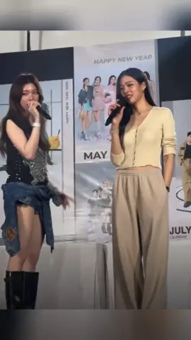 họ không cần không gian cá nhân  LINGORM CH3 CALENDAR SIGN  #หลิงออมปฏิทินช่อง3ปี2569  #หลิงออม #LingOrm  #เซ็นปฏิทินช่อง3ปี69d3 #fypシ゚viral🖤tiktok 