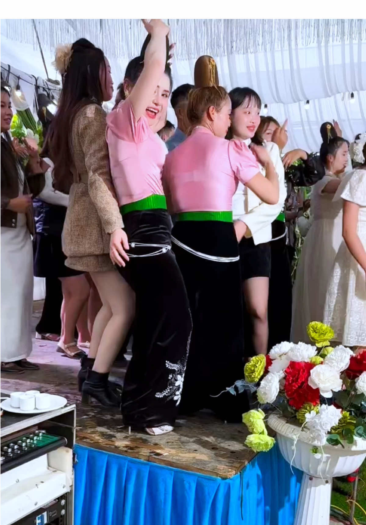 Nhạc này xinh gái quá🤭😍 #26sonla #hoangvanmai 