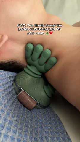 She love it so much🥰#christmasgift #merrychristmas #momgift #christmasgiftformom #neckpain