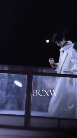 Trương Lăng Hách giúp đỡ tay Trương Tịnh Nghi vì váy khá nặng😭 pov: đang đi sự kiện bỗng lạc vào tiểu thuyết 张婧仪 #zhangjingyi #truonglanghach #zhanglinghe 