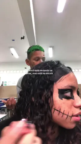 foi uma luta, ficaram me apressando 💔#foryoupage #halloweenmakeup 
