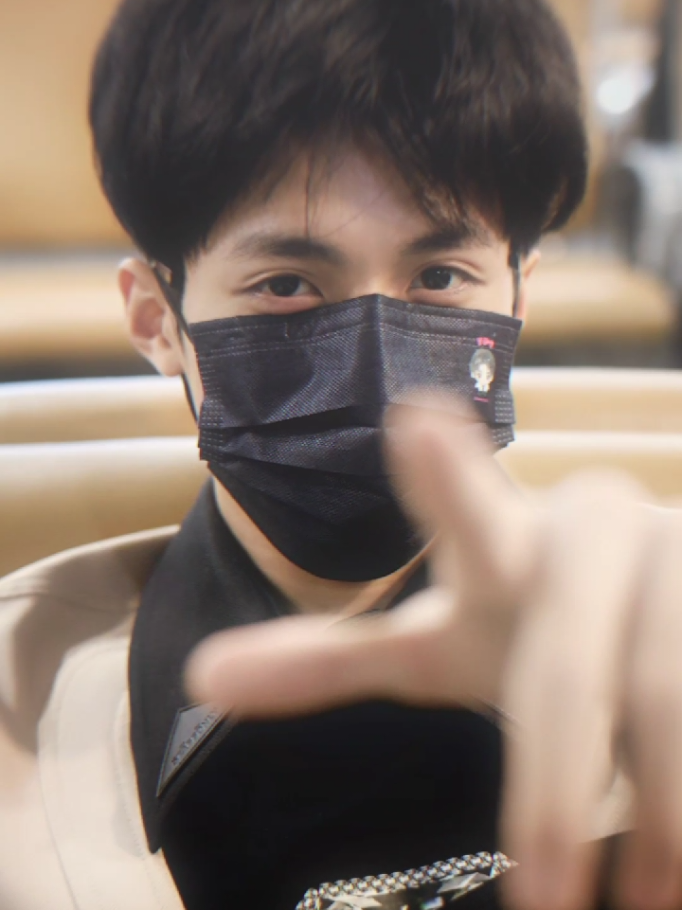 kalo gini keliatan bocilnya😋 #yangpengcheng #yangpengcheng楊鵬丞 #aktorchina #zhanglinghe #fyp 