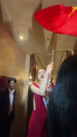 Hôm nay chuẩn bị cờ 🇻🇳🇻🇳 cho chị cầm thật đẹp 🇻🇳🇻🇳🇻🇳