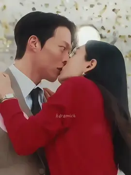Se besaron accidentalmente y él se puso muy nervioso 👀🤭 #dynamitekiss  #jangkiyong #ahneunjin #ediit 