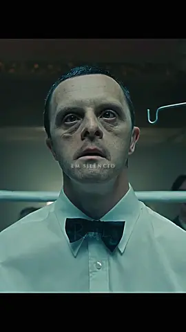 Nesse mundo todos tem síndrome de down, menos ele... 😳 #filmes #resumodefilmes