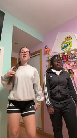 Ya lo mejoraremos todo pero por subir algo con michica🤍@04ssanndraa_ 