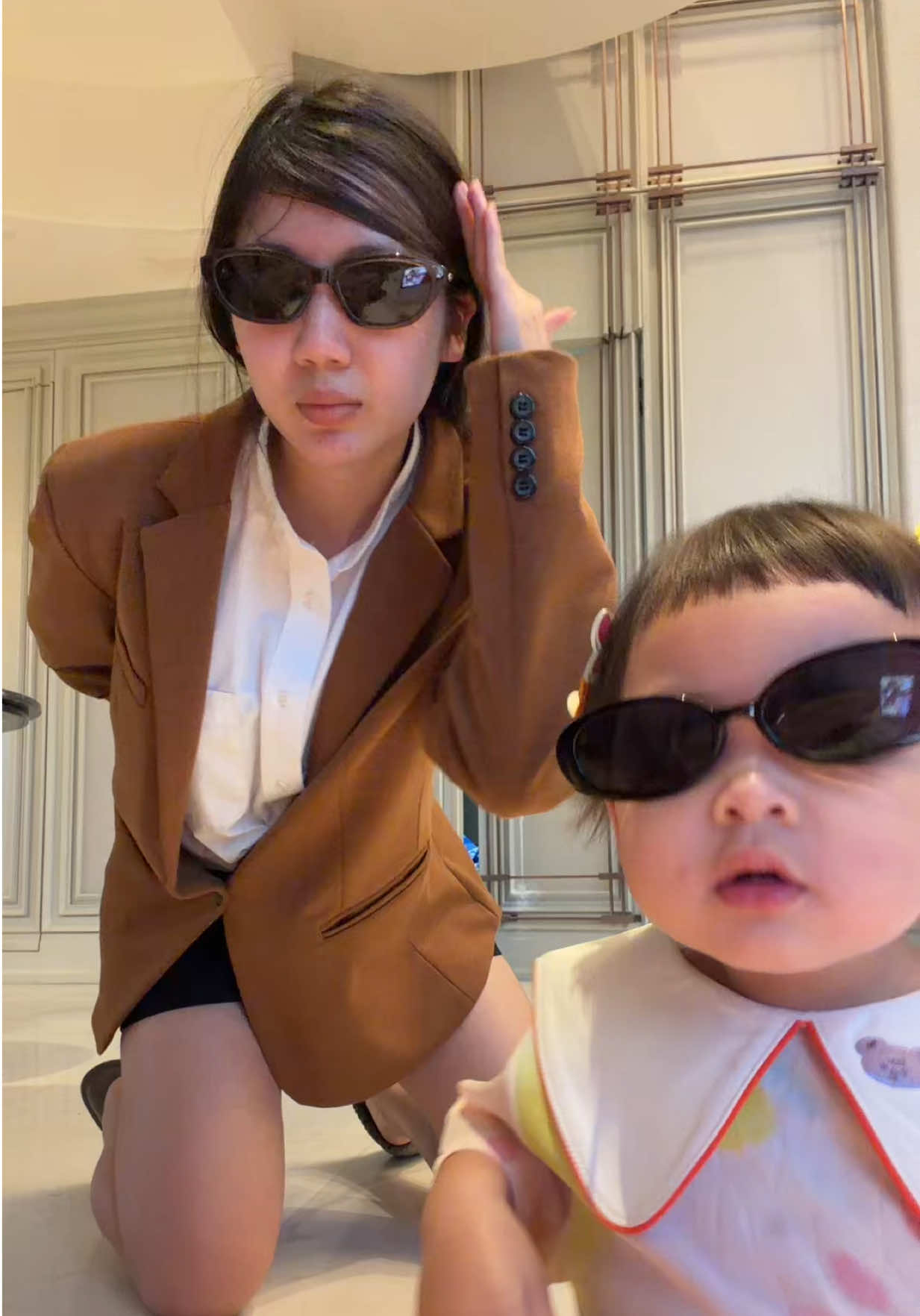 หนาวนี้กอดใคร หนาวมั้ยกอดกัน😎 #เบบี้อีฟ #โซลโมเน่  