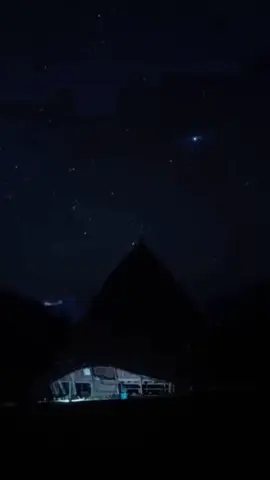 Under the Milky Way in Wae Rebo, I remembered how small I am and how beautiful that feels.🥹✨  #waerebo #milkyway #ntt 