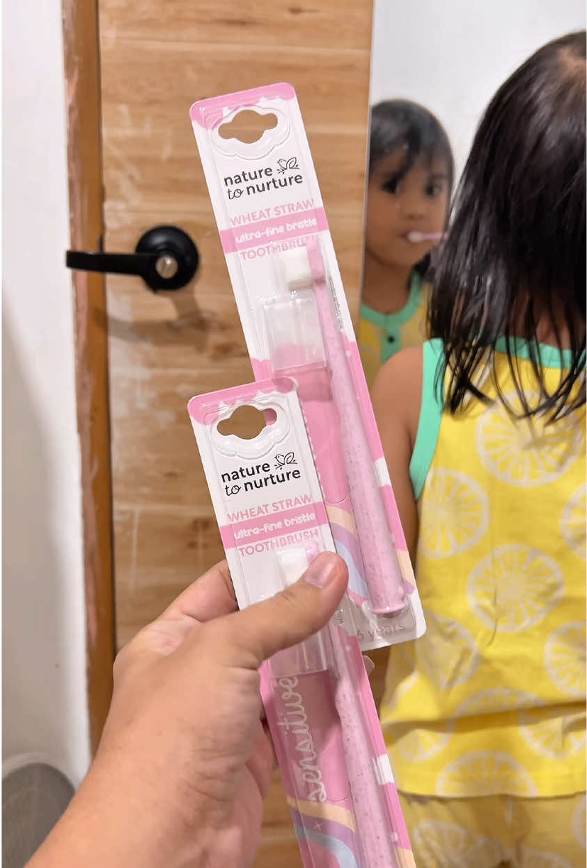 Ito yung perfect ba toothbrush para sa nga kids ba may sensitive gums..  #naturetonurture #toothbrushforkids #kidstoothbrush #babyessentials #fyp 