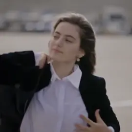 حتى وهي معصبه كيوتتت#foryou #viral #مسلاسلات_تركيه #هذا_البحر_سوف_يفيض #taşacakbudeniz 