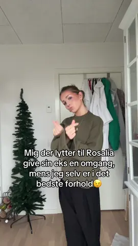 #reklame for Rosalia 🤍 bliver nødt til at lære spansk nu #copenhagenstyle #fyp #Rosalia #viral 