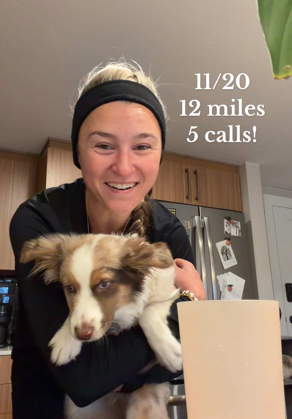 Thursday plan: 9 mile AM, 5 work calls, 3 mile PM + lift 💃🏼 stay salty & strong y’all lesssgetittttt!!!