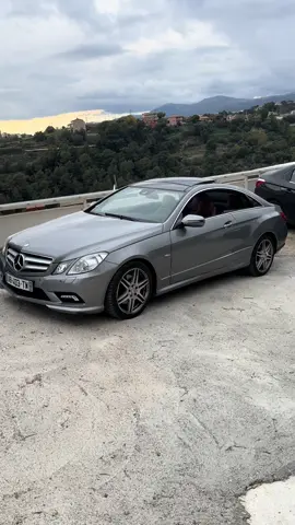 Tf is a B pillar ? #benz #mercedes #w211 #212 #amg 