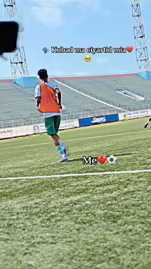 💔👋 @AD’ EED POI🔟⚽❤️ @yahyow_10#retired #footballtiktok 