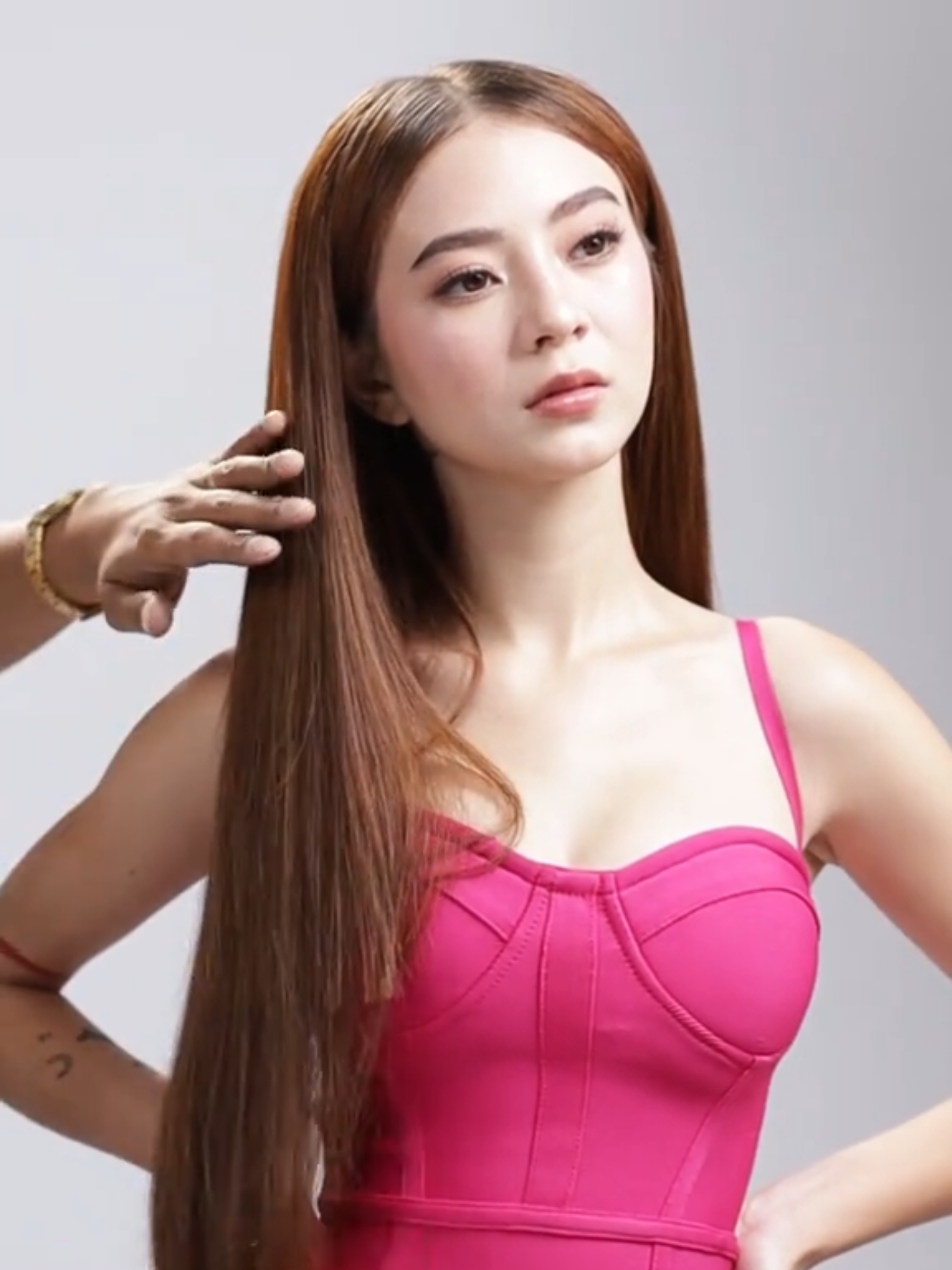 May diwata ❤️ #SirArielSnaps #PhotoshootVibes #CreativeShots #SlideShowAesthetic #CleanAesthetic 