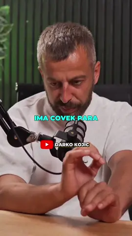 Da li novac menja coveka? IG: darkokoja #gradjevina #majstor 