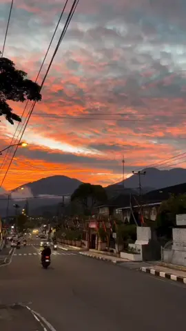 Mau sakit' dua hari saja boss  #promomakanharian  #lucu_ngakak  #bossupyourgame 