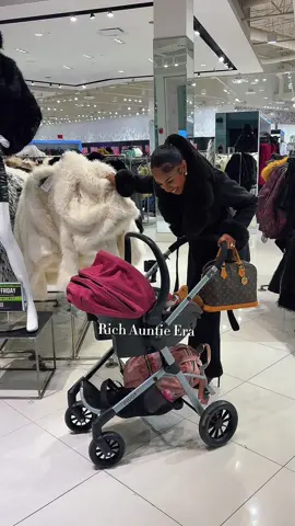 Rich Auntie Era 🤭🛍️💕 #richauntie #richaunt #coolaunt #mall #baltimore 