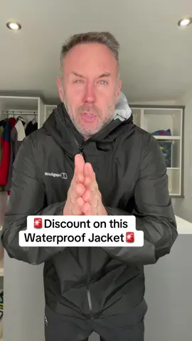 #tiktokmademebuyit #payday #jacket #waterproof #blackfriday 