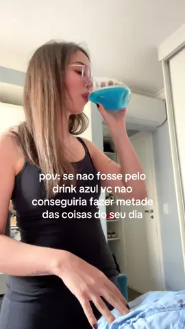 a clareza mental q ele da… #drinkazul #saudemental 