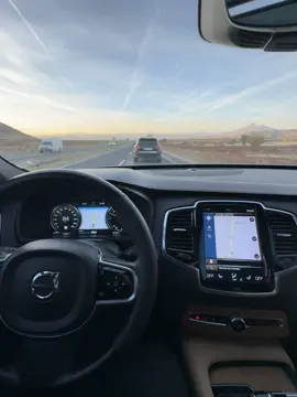 #beniöneçıkarttiktok#elazığ23🇹🇷keşfet#volvoxc90#porsche#cayenne