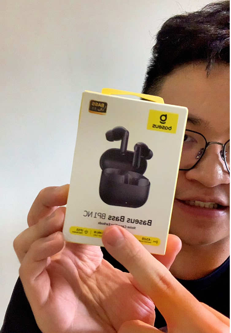 Baseus BP1 NC wireless earbuds. Have good audio. Suitable for indoor and outdoor use. #earbudswireless #earphonebluetooth #bluetoothearphone #wirelessearphone #earphonemurah 