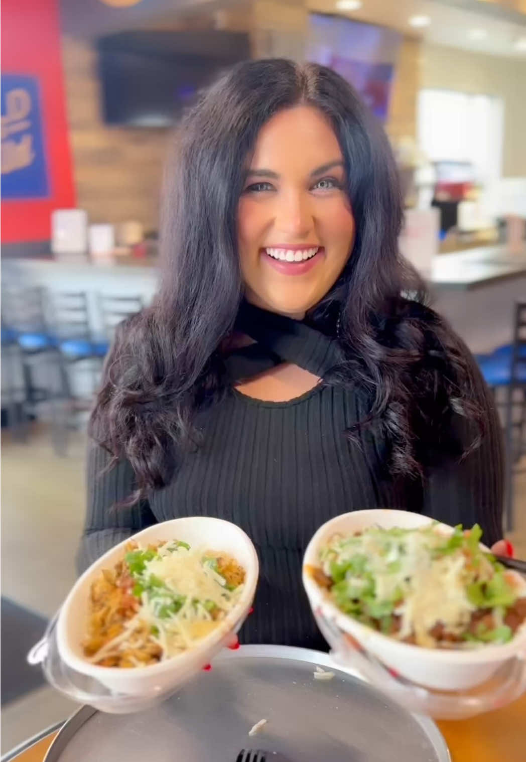 Fresh, bold & totally crave-worthy 🌶️🔥 @Hot Head Burritos has build-your-own bowls, burritos & tacos… and a full bar to top it off 🍹 Try the Jalapeño Ranch Bowl. Trust. #tacolover #foodreview #lexingtonfoodies #foodtiktok #fyp 
