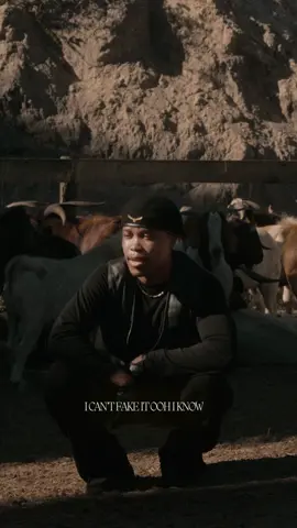 Is it bad that I’m in love with a “Married Girl”?! 😬😭 Track 3: “Married Girl” from my Debut EP “The Dark Feminine” #explore #rnb #fyp #afrobeats #newmusic 