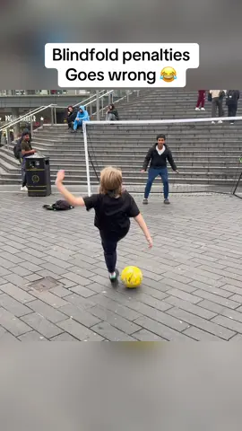 BLINDFOLD PENALTIES GOES WRONG😂 #fyp #footballtiktok #football #fail #funnytiktok 