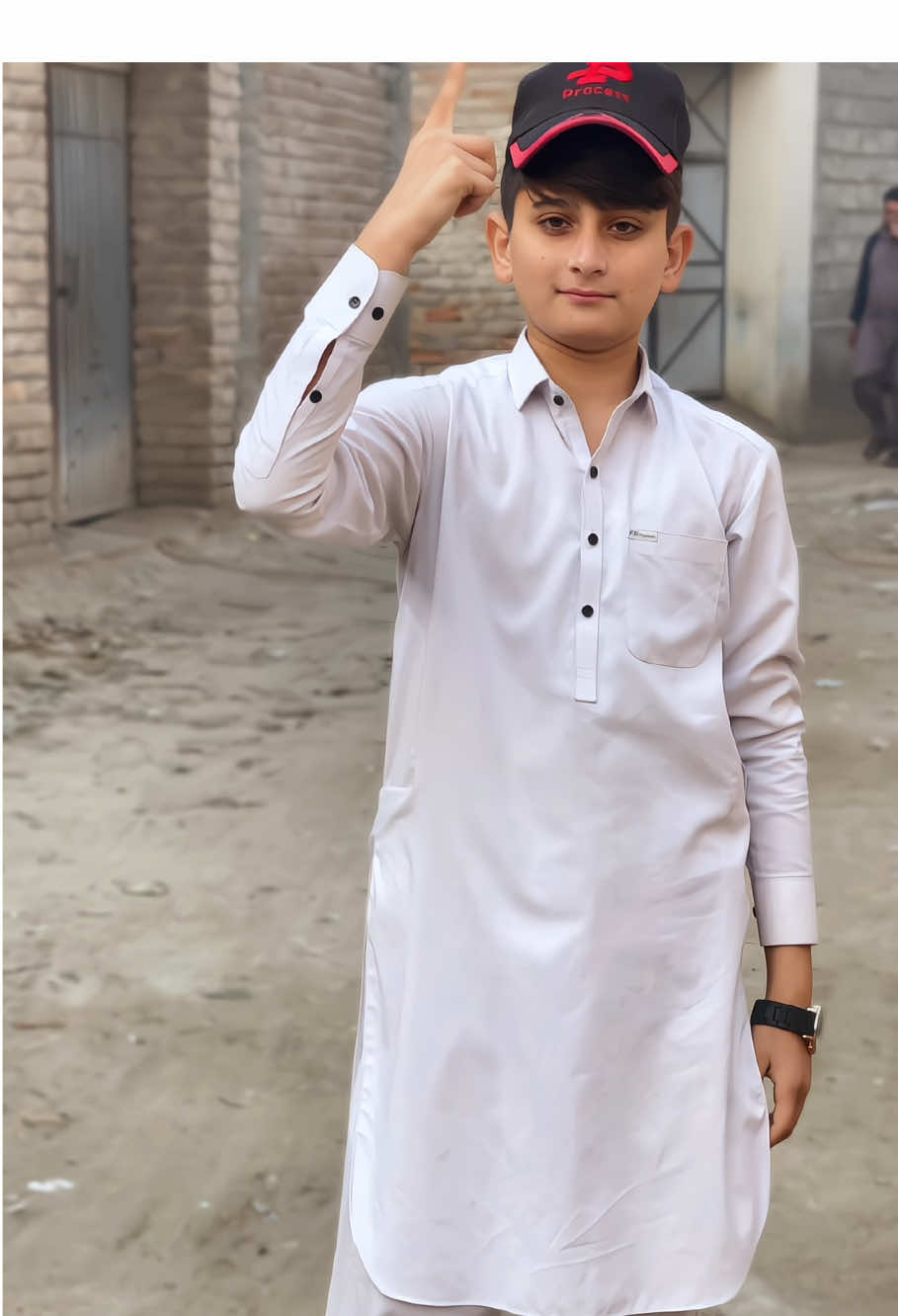 Welcome😊❤️#foryou #foryoupage #growmyaccount #unfreezemyacount #plz #1millionaudition #trend #support_me #pashtosong #sheraz #viralvideo 