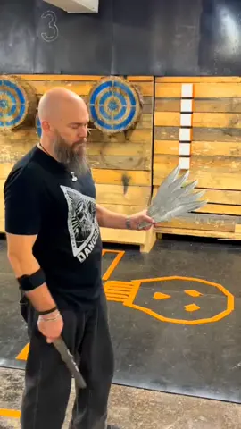 world champions axe thrower freestyle throwing#worldchampions #missontiktok #olaspotlighmessi #leaguescup2025 #messaicam 