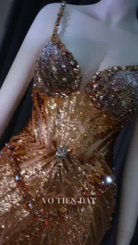 Celestara Glow 💫💫💫 Evening gown by VO TIEN DAT  #The74thMissUniverse #MissUniverse #MUVN2025 #MissUniverseVietnam #HuongGiang 