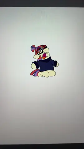 Lyra didn’t invite Bonbon because they were both invited, before anyone asks #mlp #mylittlepony #twilightsparkle #moondancer 