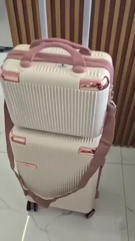 Kit Mala de Viagem + Frasqueira Bege Rosé ABS Rígida Bordo 10kg e Média  Expansível Zíper Antifurto