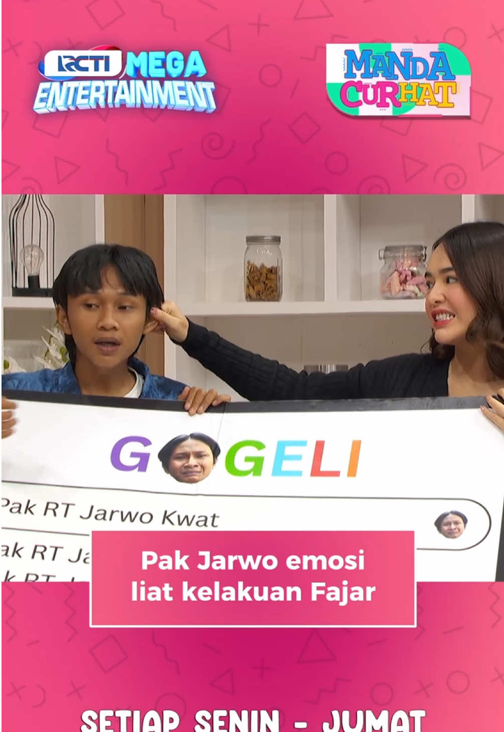 Fajar bener-bener ya Fajar! ada aja tingkahnya sampai bikin orang emosi 😩 Saksikan 𝗠𝗮𝗻𝗱𝗮 𝗖𝘂𝗿𝗵𝗮𝘁 setiap Senin - Jumat pukul 16.00 WIB eksklusif hanya di RCTI Bermasalah dengan siaran @officialrcti ditempat kamu?  Silahkan cek link berikut ya  ⬇️⬇️⬇️ https://bit.ly/LayananSolusiDigital #mandacurhat #mancurrcti #mandacurhatdircti #amandamanopo #kennyaustin  