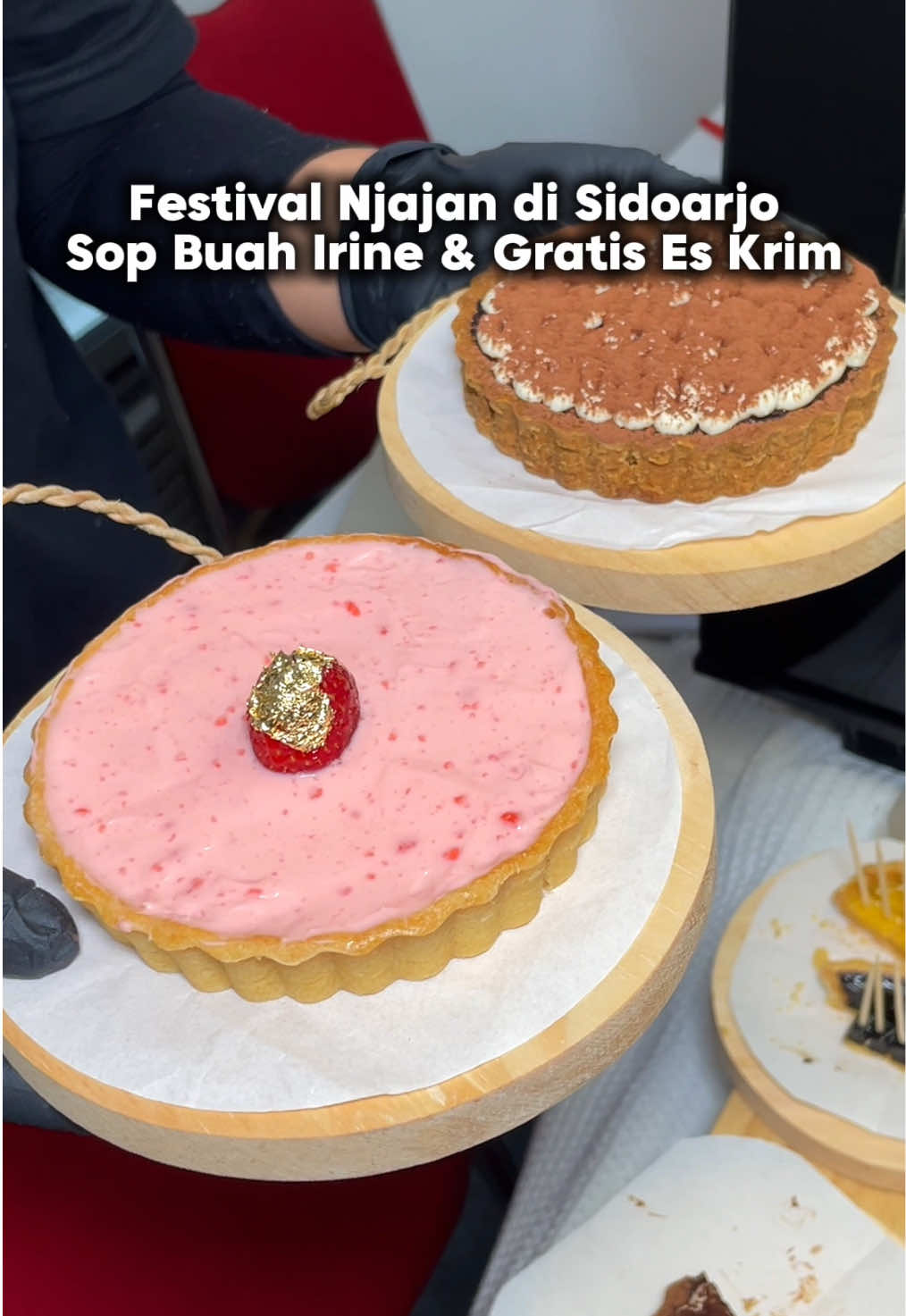 #KulinerSidoarjo akhirnya Mr Njajan by Mr Markett ada di Atrium Lippo Plaza Sidoarjo, jadi buruan kesini karna berlangsung cuma dari 20-23 November aja #Sidoarjo #MeNjajanMrMarkett 