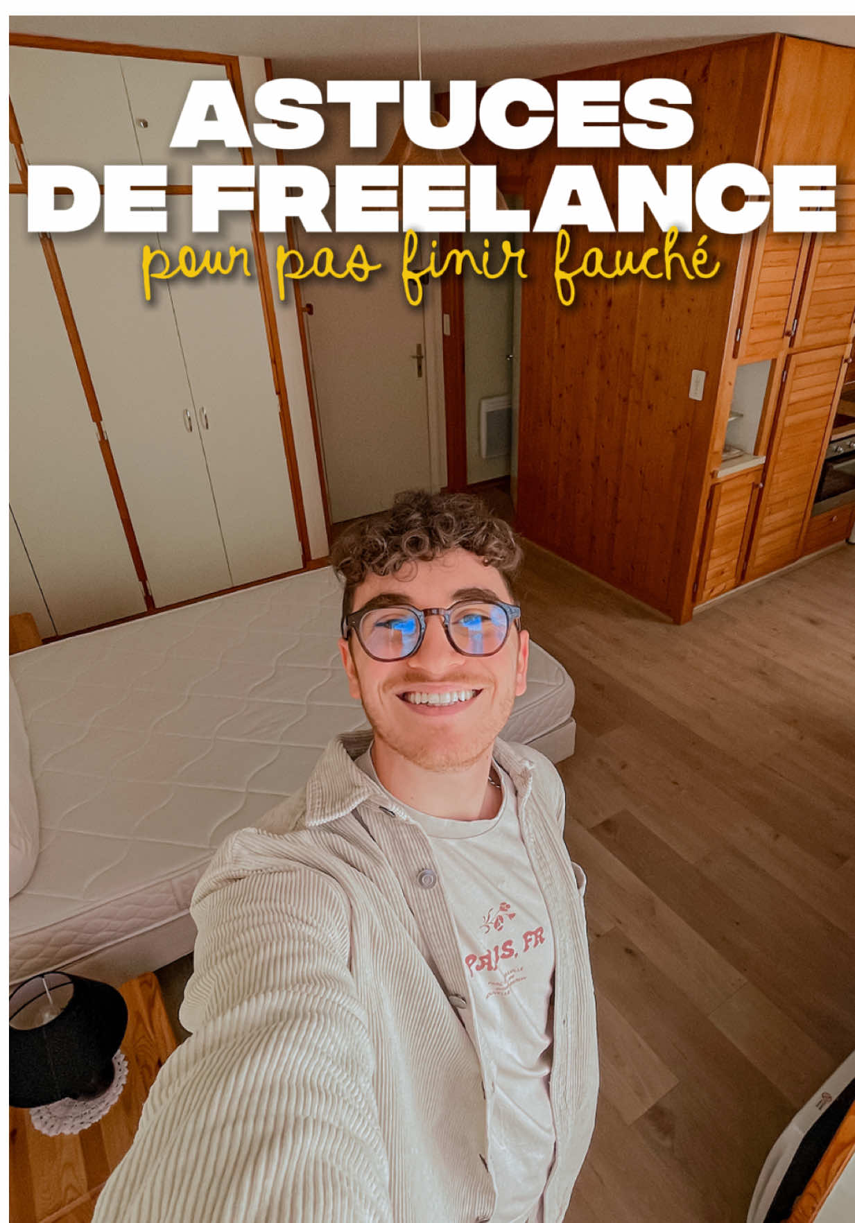 Freelance : 3 conseils pour vivre de ton activité sans te cramer (et sans bosser le jour et la nuit) 💼 ! Une astuce de freelance pour pas finir fauché : fais gaffe aux petits clients, c’est toujours ceux qui te prennent le plus d’énergie. Quand j’ai commencé à mon compte j’acceptais tout, je baissais mes prix, je bossais jour et nuit pour des clients qui payaient peu et en demandaient toujours plus. 😅 Quelques conseils après 7 ans : fixe tes tarifs justes, délègue les tâches qui te prennent toute ton énergie, et organise-toi avec des outils de gestion pour centraliser tes devis, factures et dépenses au même endroit ! N’hésite pas à me partager tes galères de la vraie vie de freelance ! 🙌  #freelance #autoentrepreneur #independant #business #entrepreneur   