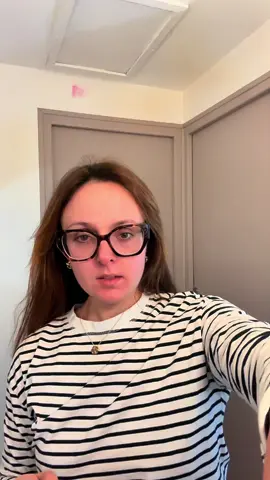 Mais svp svp concentrer vous @NYX COSMETICS FRANCE @La Roche-Posay @KIKO Milano @essence.cosmetics #fyp 