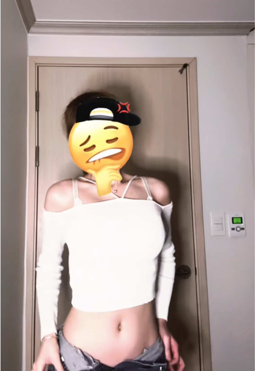 영상 안팔고 만남 안해용 ㅎ 광고, 협찬만 연락주삼