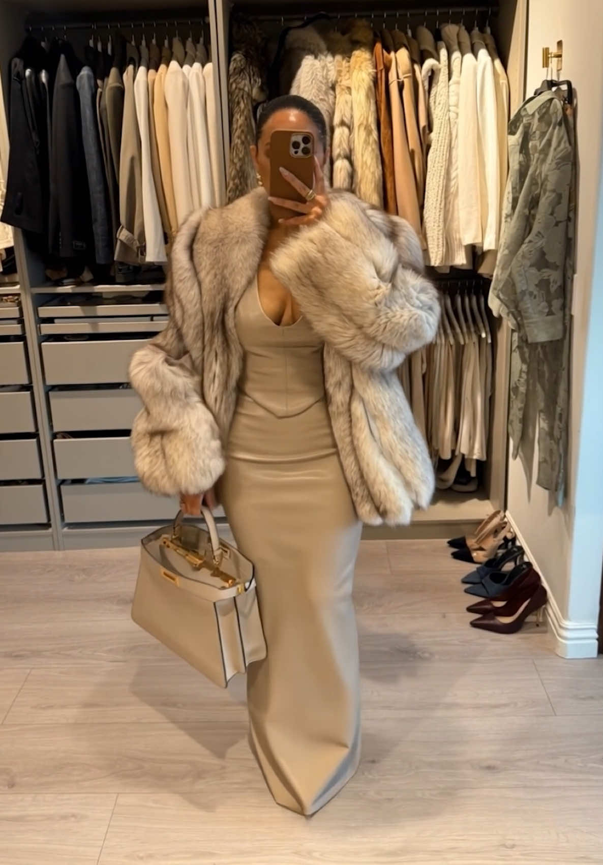 Blink and you will miss it! Closet chaos… but make it holiday glam 💫 #ootdinspo #FallOutfits #styleinspo #grwm #holidays 