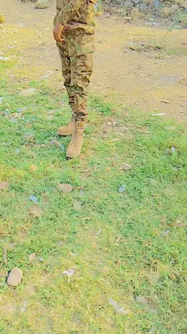 Amii ko bata dia 😂🫣😅 #foryou #pakArmy #voirl_video #justfunnyvedio😂Army #unfreezemyacount 