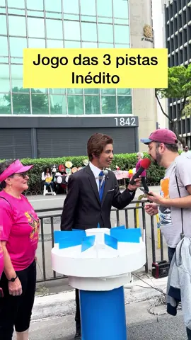 Silvio Santos com jogo das 3 pistas inédito na paulista #silviosantos #nostalgia #sbt #foryoupage❤️❤️ 