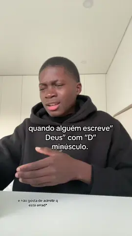 me dá mt raiva y.😭😭 