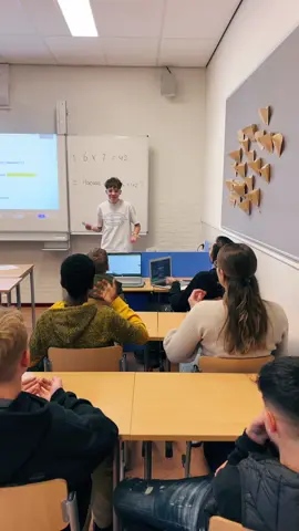 Beter laat dan nooit.. 💁🏽‍♀️ Natuurlijk moeten wij ook even meedoen met de 6-7 trend! 🤣 #trend #67 #sixseven #fyp #trending