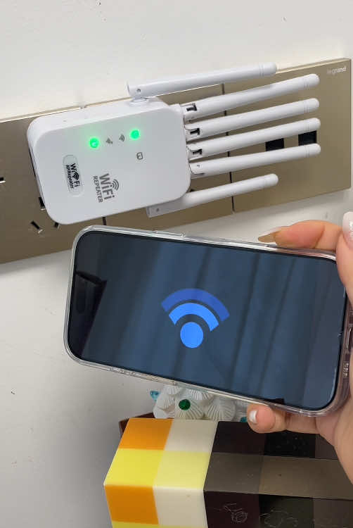 WiFi Extender 2025 6-Antenna Strong signal #TikTokMadeMeBuyIt #tiktokshopblackfriday #tiktokshopcybermonday #blackfridaydeals #TrendingNow #MustHave #tiktokblackfriday 