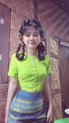 #လုံချည်နက်ကပြဆိုလို့ #ချစ်စရာကောင်းတာတစ်ခုပြမယ်🥺🎀 #200millionviews #စိုးမိုးချင်လို့ #fyp 