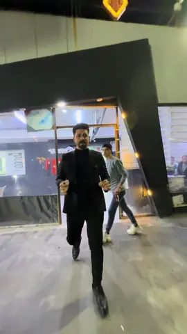 @عمر النقاش 