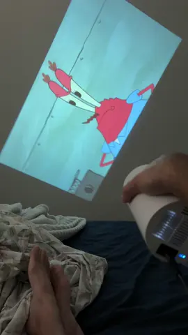 Projetor top deixa o quarto igual um cinema