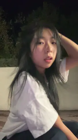 Thanks for 100k 🥳#newjeans #emote #viral #fyp #dancing 