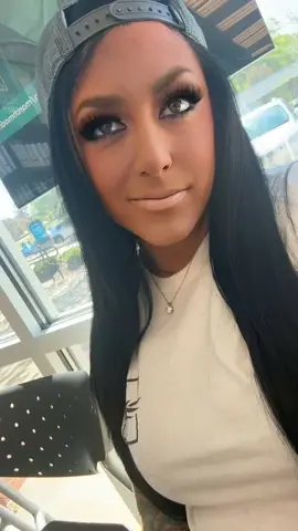 Single women USA #Noboyfriend #singlelady #singlegirls 